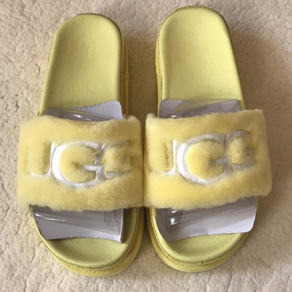 NIB | UGG | Margarita Laton Fur Logo Slides Size 8